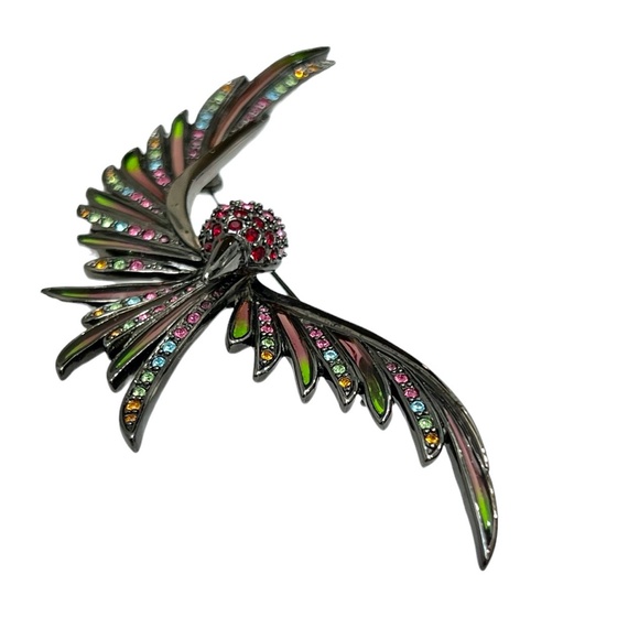 VINTAGE JOAN RIVERS MULTICOLOR CRYSTALS SWOOPING BIRD IN FLIGHT BROOCH - Picture 11 of 16